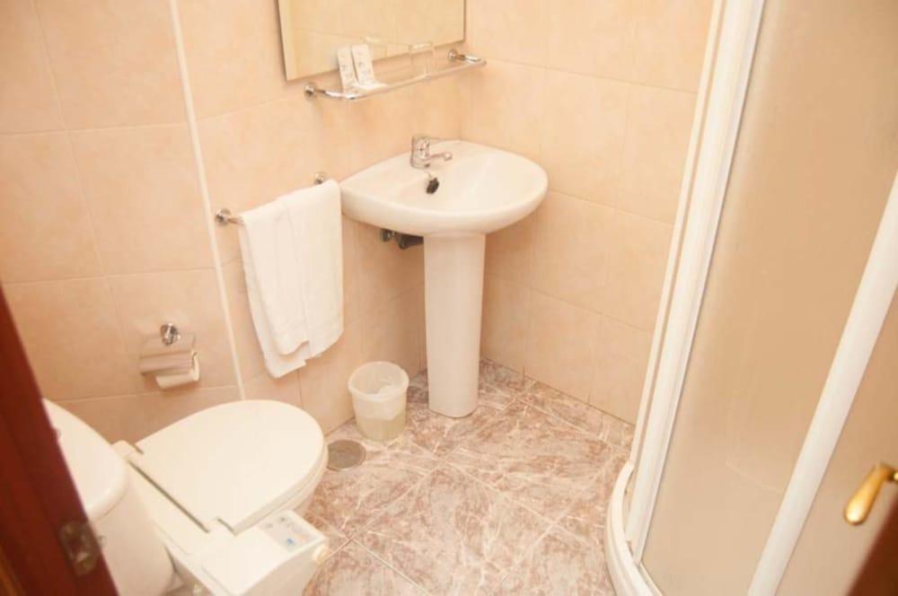 קסטרו אורדיאלס Hotel La Ronda מראה חיצוני תמונה