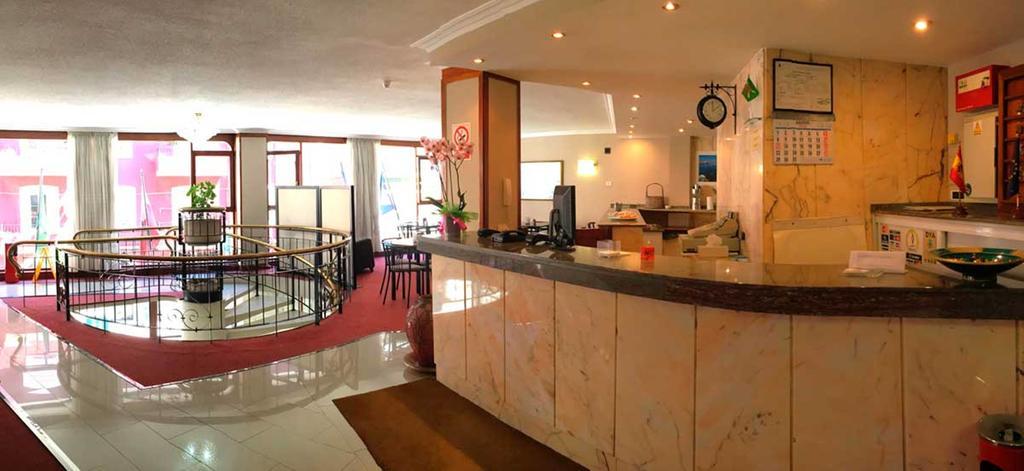 קסטרו אורדיאלס Hotel La Ronda מראה חיצוני תמונה